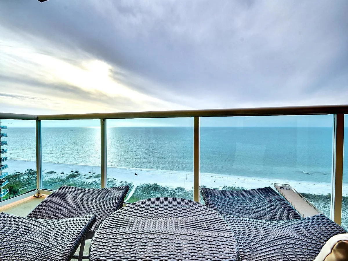 Regatta Beach Club C1009 2373 Clearwater Beach Apartment